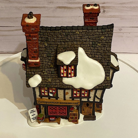 DEPARTMENT 56 - Antiquarian Bookseller - Heritage Village - Dickens Village - Picture 3 of 11